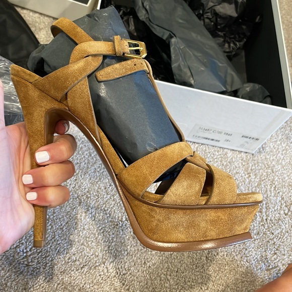 Flash sale. Ysl tan tribute sandal. Suede. 38.5 - Picture 7 of 13
